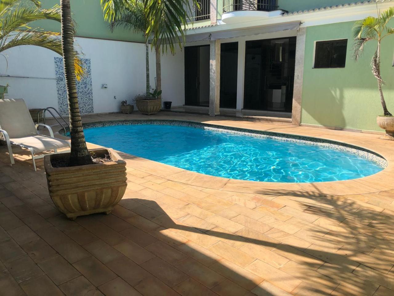 Hospedagem Oliveira Vaz Lobo Apartment Mococa Exterior photo